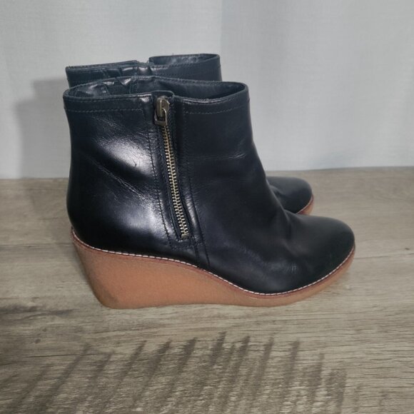 Cole Haan Women's Black Auden Short Waterproof Wedge Ankle Boot Bootie 10B - Picture 2 of 11